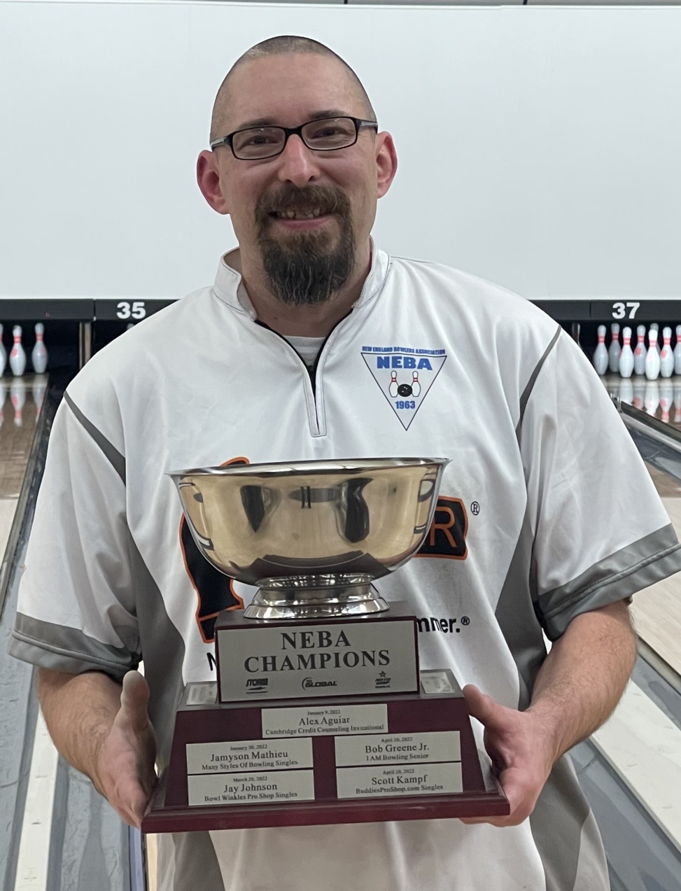 Joey Transue Champion at Bowl Winkles Pro Shop Open