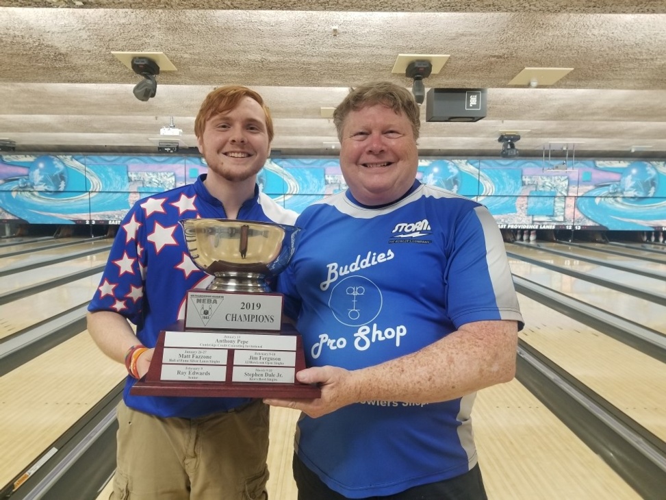 Father Son Duo of Andrew & Bruce Hall win Strike F/X Over/Under Doubles